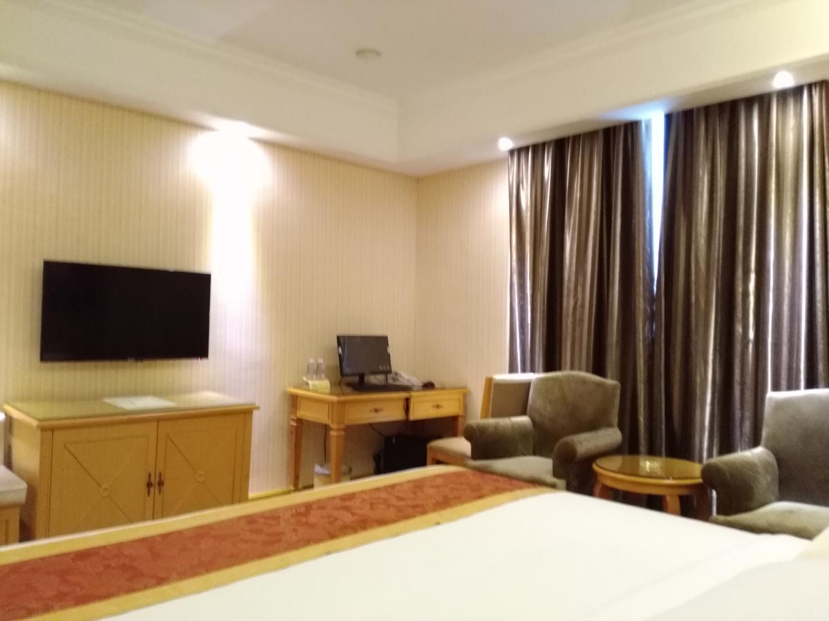 Vienna Hotel Shenzhen Bantian Vanke Zone 5 Buitenkant foto
