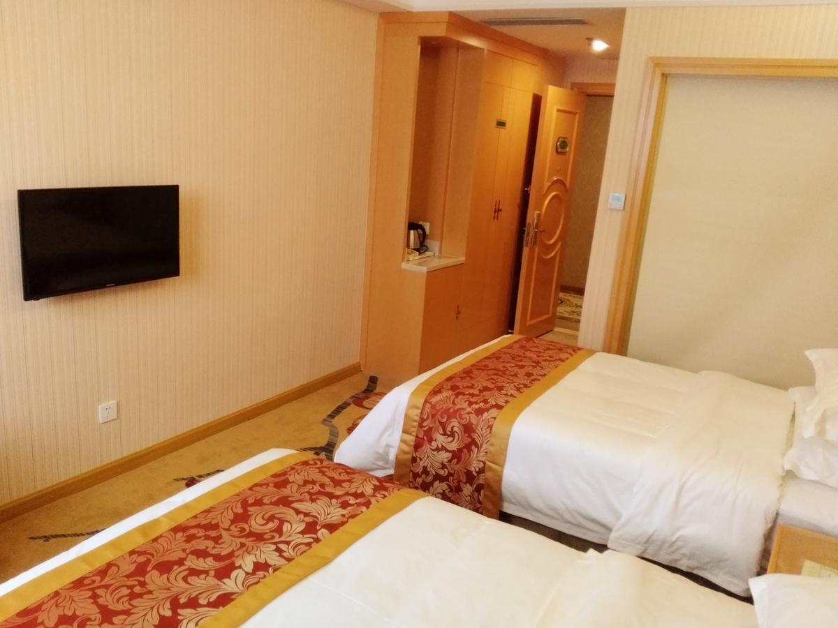 Vienna Hotel Shenzhen Bantian Vanke Zone 5 Buitenkant foto